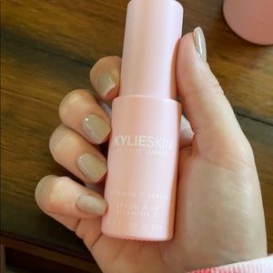 Kylie Skin Vitamin C Serum